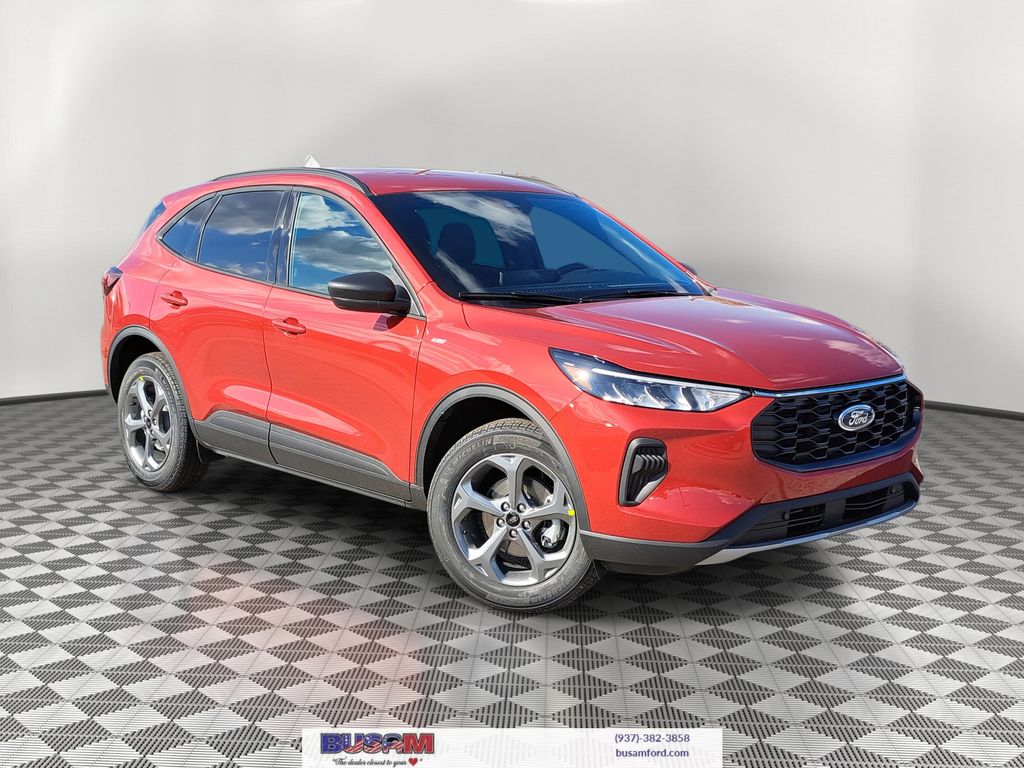 2026 Ford Escape ST-Line's photo