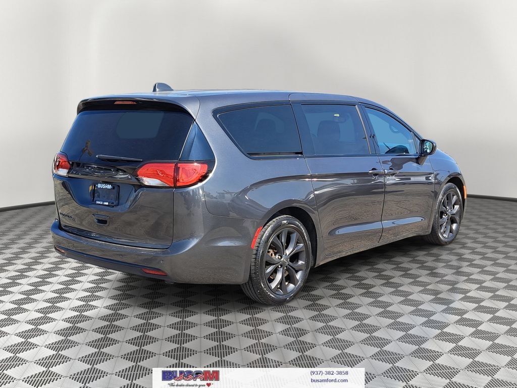 Used 2019 Chrysler Pacifica Touring Plus Van Passenger Van