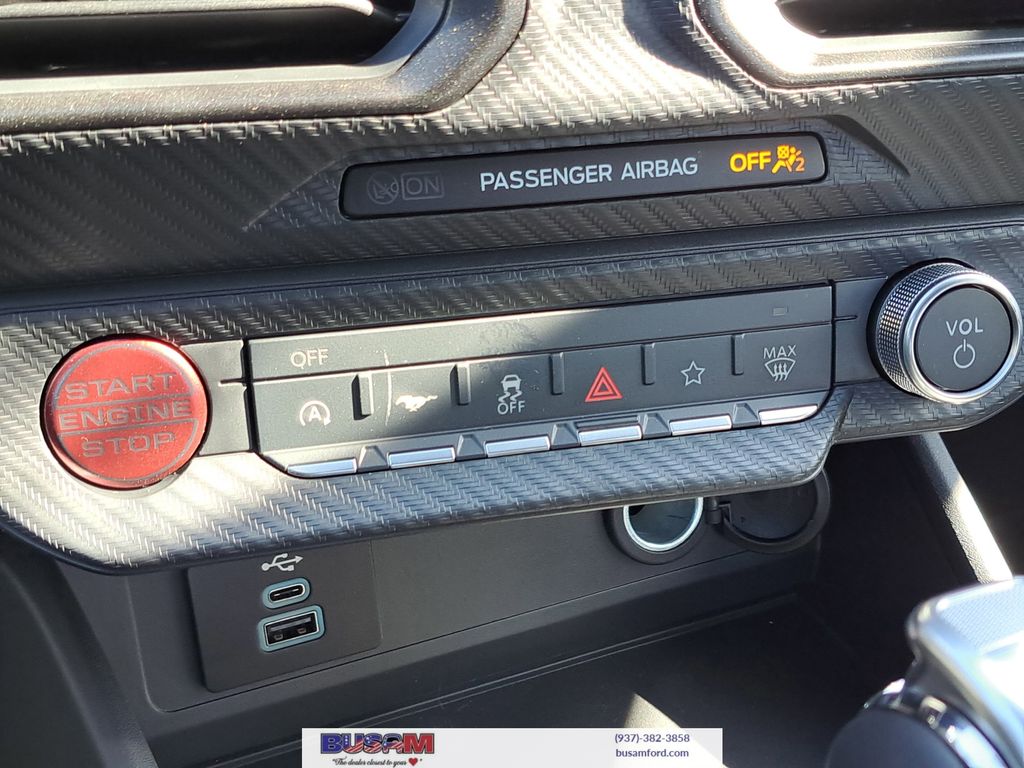 2026 Ford Mustang EcoBoost Fastback - Photo 17