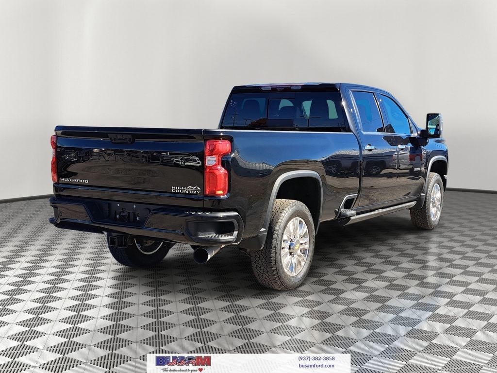 Used 2022 Chevrolet Silverado 3500 HD High Country Truck Crew Cab