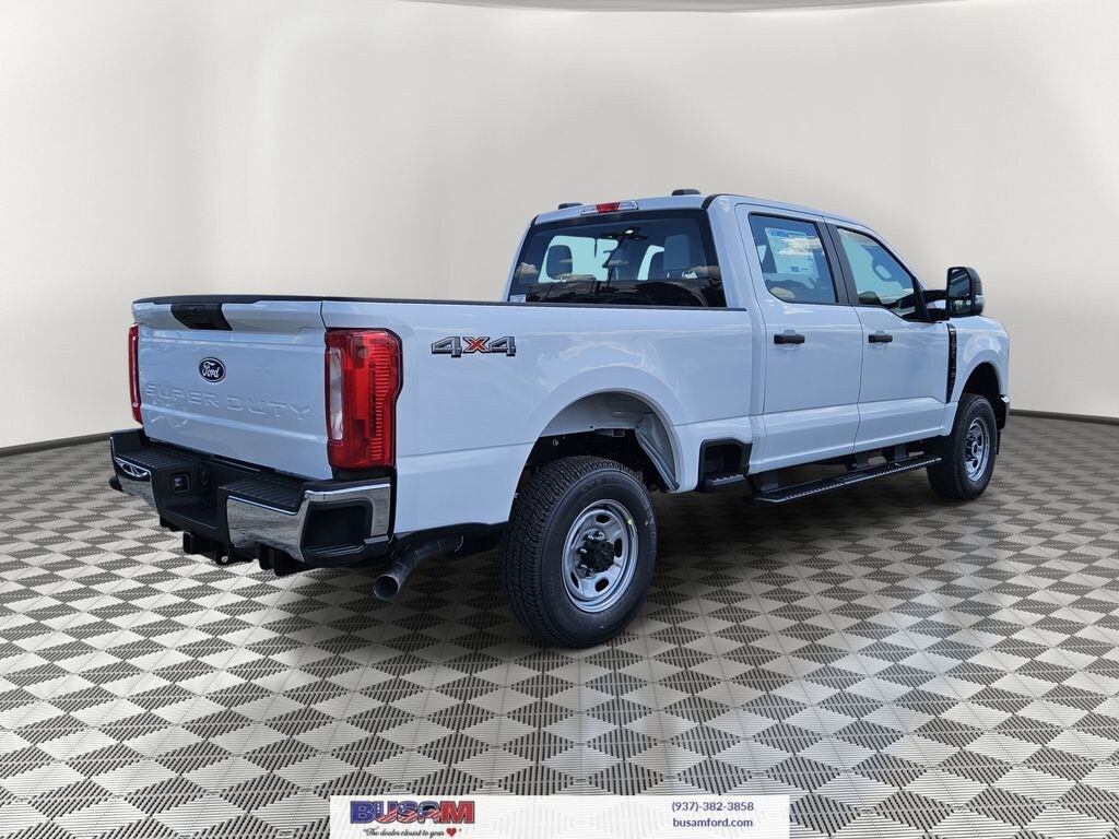 New 2027 Ford F-350 Truck Crew Cab