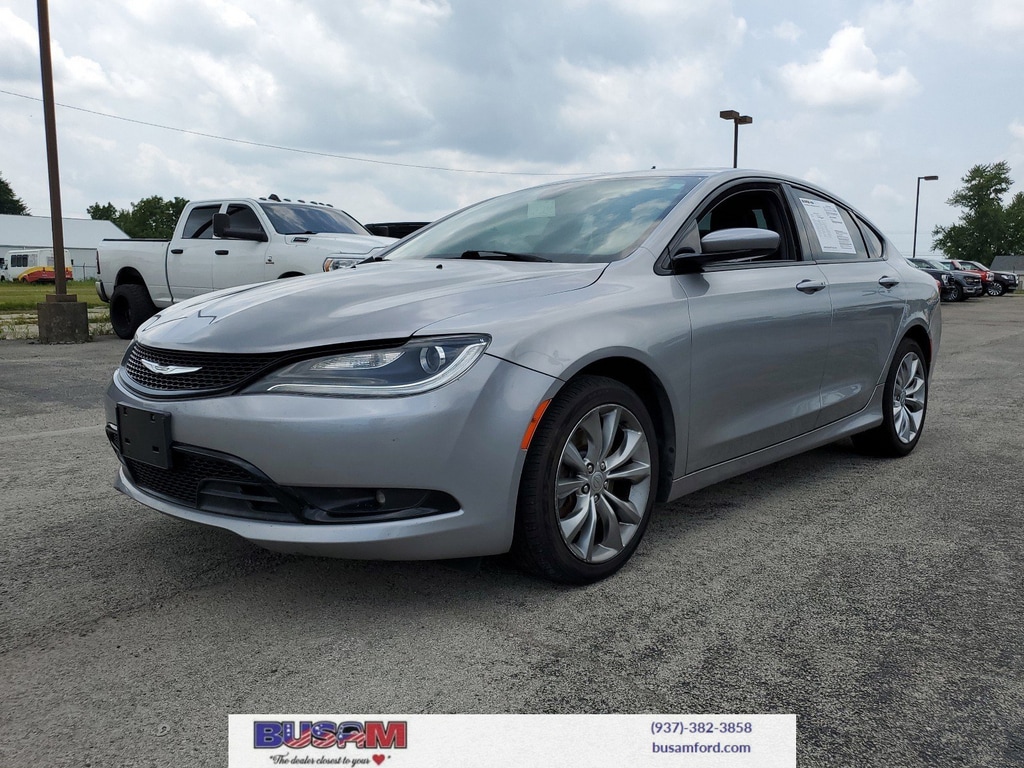 Used 2015 Chrysler 200 S with VIN 1C3CCCDG3FN656660 for sale in Wilmington, OH