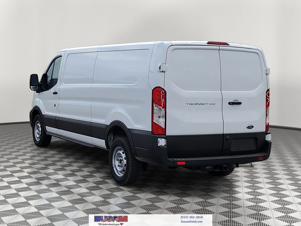 2025 Ford Transit photo 3