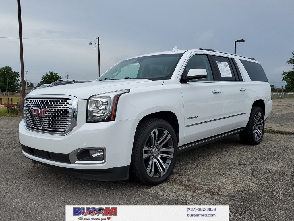 Used 2017 GMC Yukon XL Denali with VIN 1GKS2HKJ0HR229989 for sale in Wilmington, OH