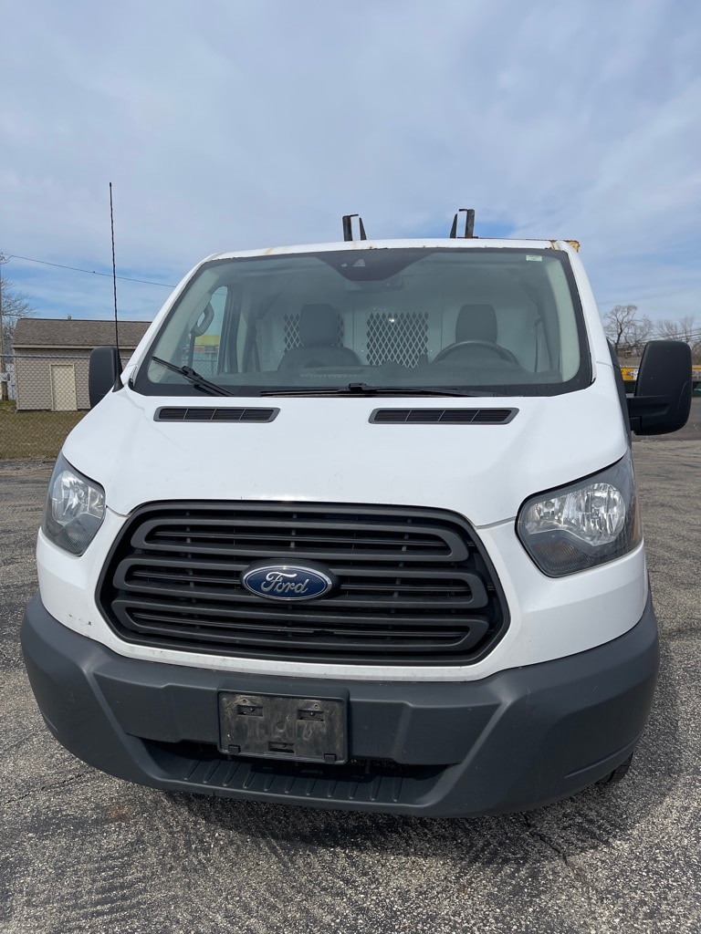 Used 2017 Ford Transit Van  with VIN 1FTYR1YM7HKA19991 for sale in Wilmington, OH