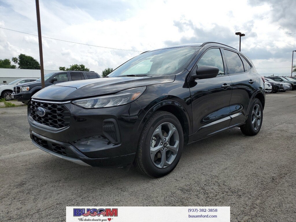 Used 2023 Ford Escape ST-Line with VIN 1FMCU9MN5PUA32002 for sale in Wilmington, OH