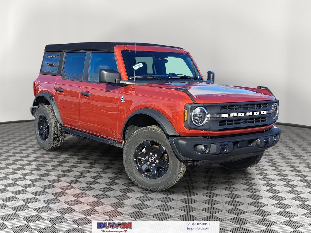 2024 Ford Bronco 4-Door Black Diamond