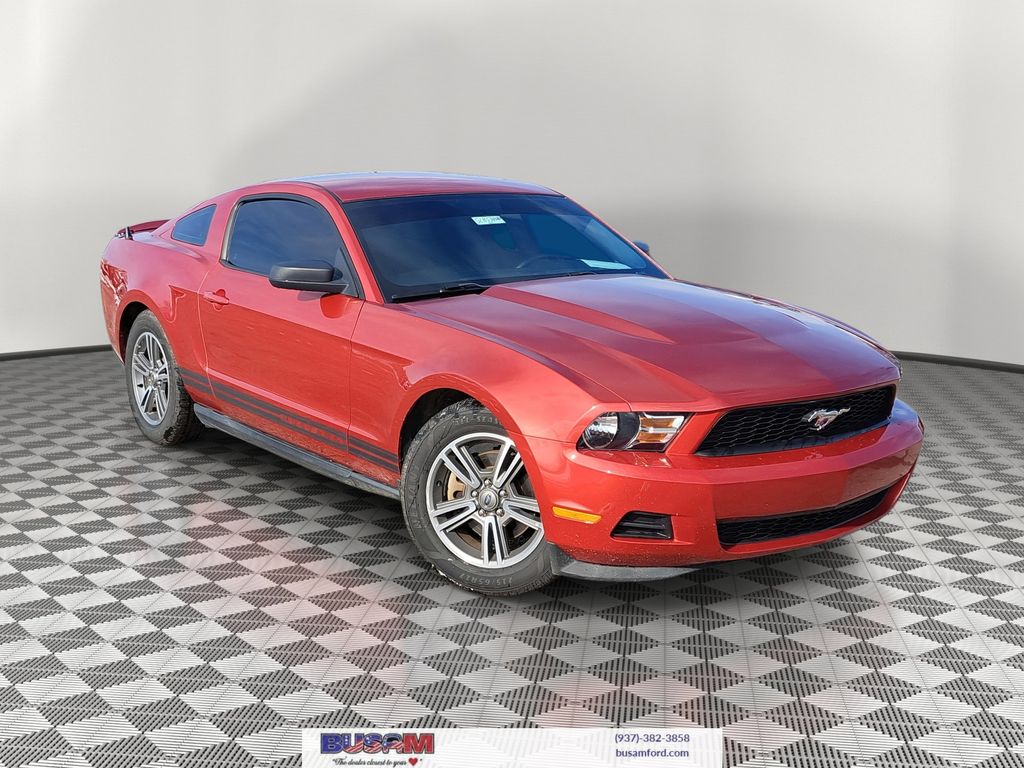 2012 Ford Mustang V6 Premium's photo
