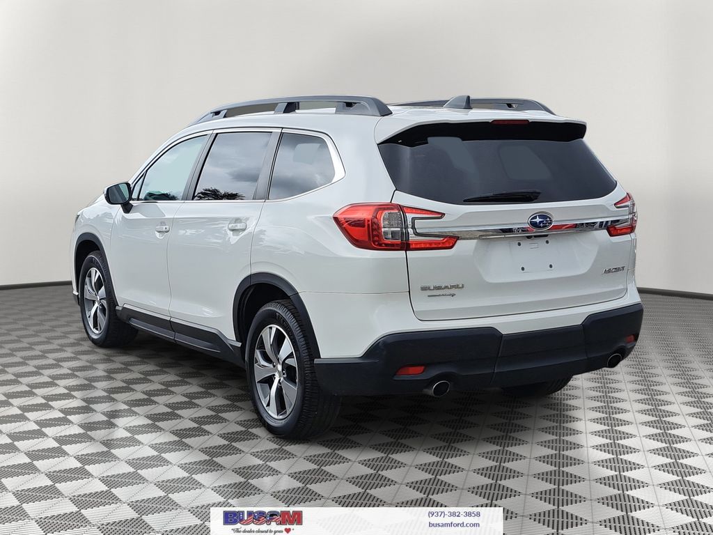 2023 Subaru Ascent Premium photo 3