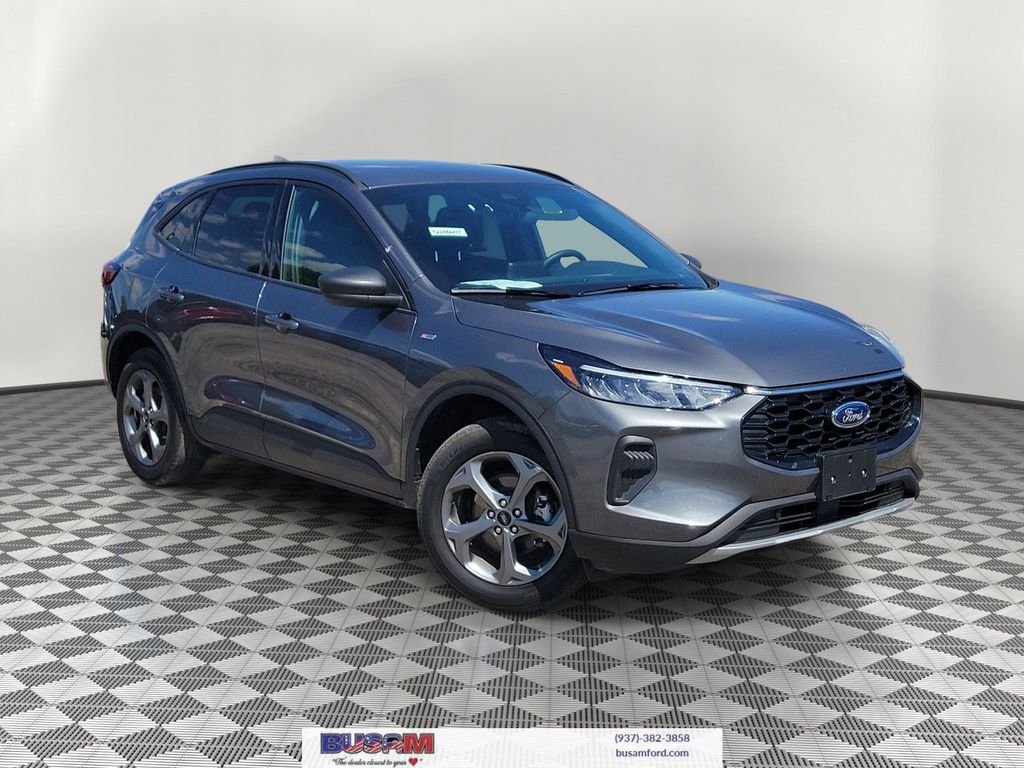 2025 Ford Escape ST-Line AWD's photo