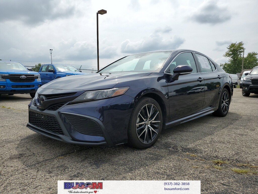 Certified 2022 Toyota Camry SE with VIN 4T1G11AK0NU649164 for sale in Wilmington, OH