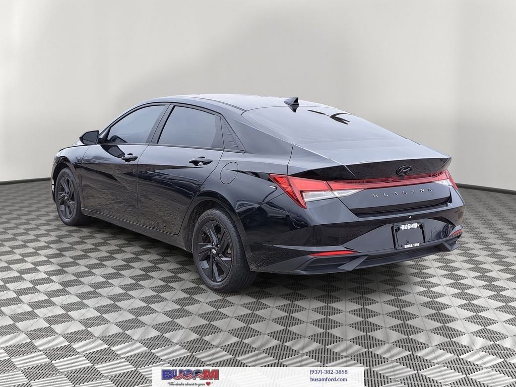 Used 2023 Hyundai Elantra SEL Sedan
