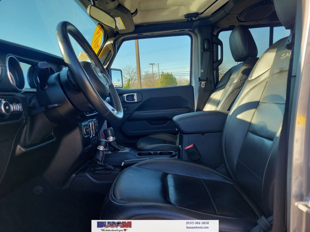 2019 Jeep Wrangler Unlimited Sahara - Photo 13