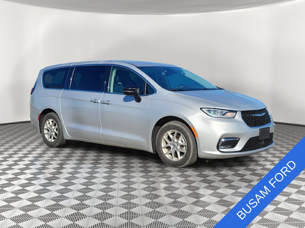 2024 Chrysler Pacifica