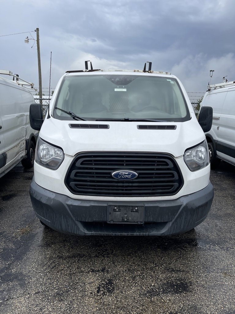 Used 2018 Ford Transit Van Base with VIN 1FTYR1YM9JKA49130 for sale in Wilmington, OH