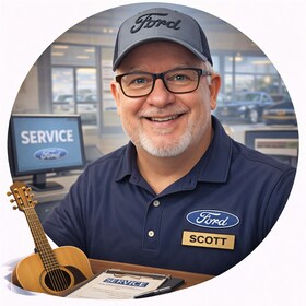 Staff member Scott Plasenthall from ID_bf2deaa6452c