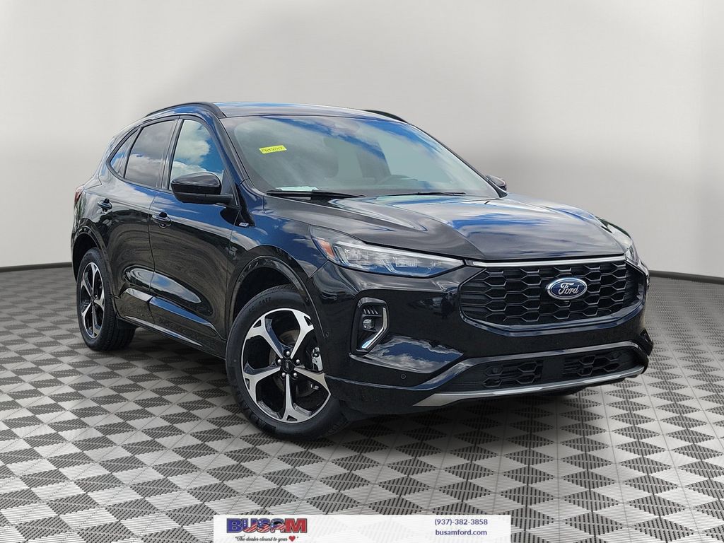 2023 Ford Escape ST-Line Elite AWD 2.0L's photo