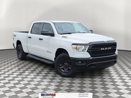 2022 Ram 1500 Tradesman Truck Crew Cab