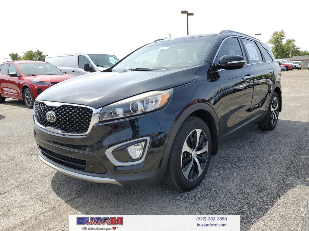 Used 2016 Kia Sorento EX with VIN 5XYPH4A59GG146281 for sale in Wilmington, OH