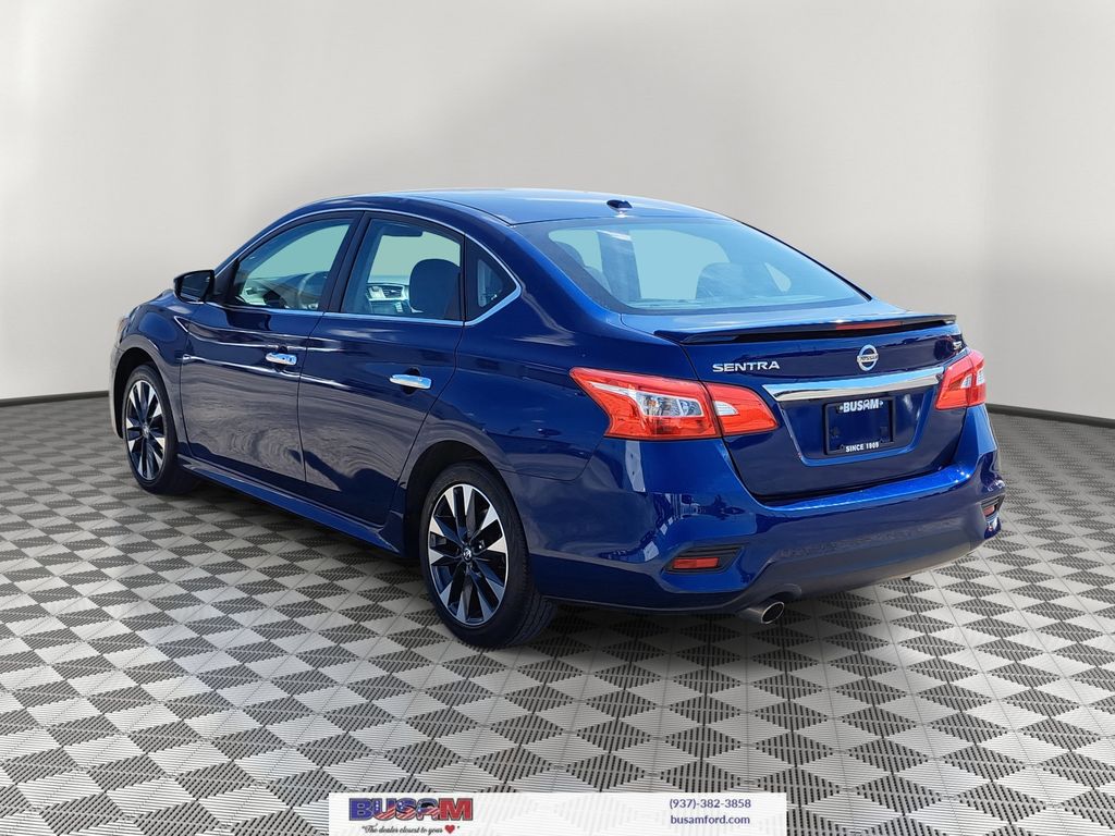 2018 Nissan Sentra SR photo 3