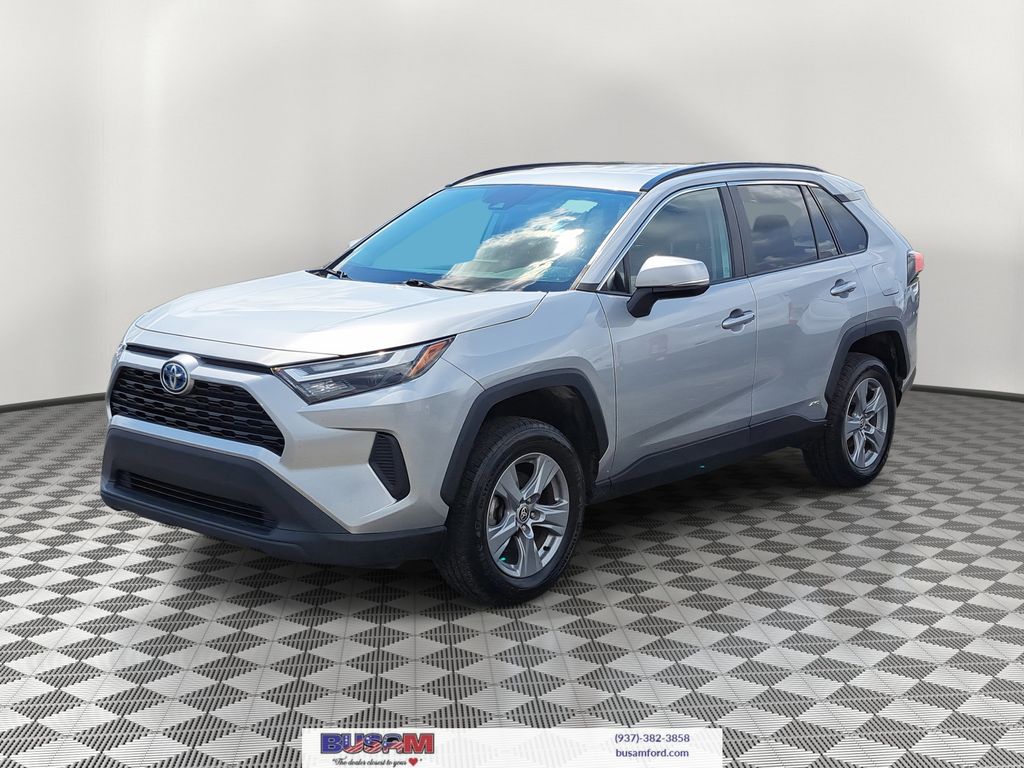 Used 2022 Toyota RAV4 XLE with VIN 4T3RWRFV3NU054392 for sale in Northfield, Minnesota