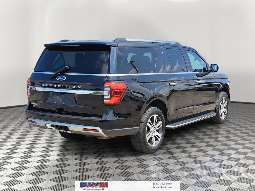 2023 Ford Expedition MAX Limited photo 3