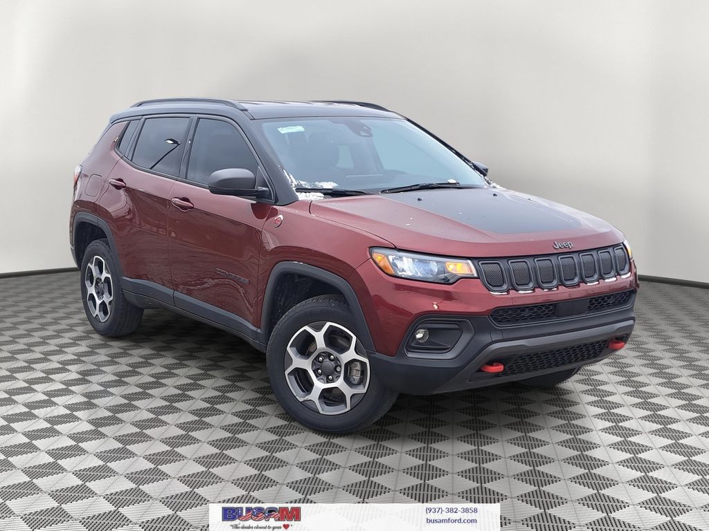 2022 Jeep Compass Trailhawk's photo