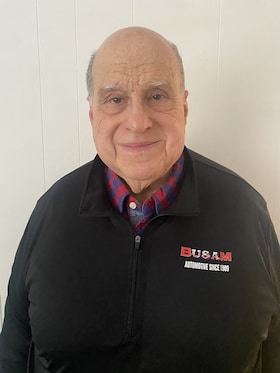 Staff member David Raizk from ID_b37a94da3cb5