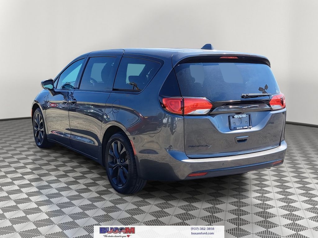 Used 2019 Chrysler Pacifica Touring Plus Van Passenger Van