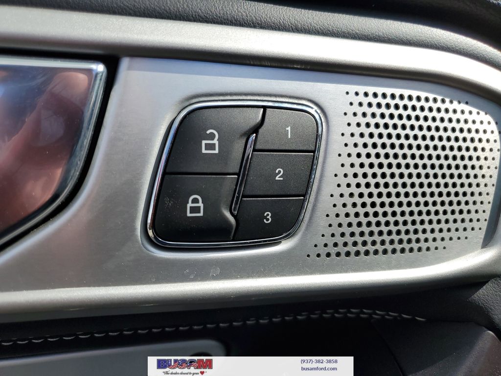 2020 Ford Explorer ST - Photo 22