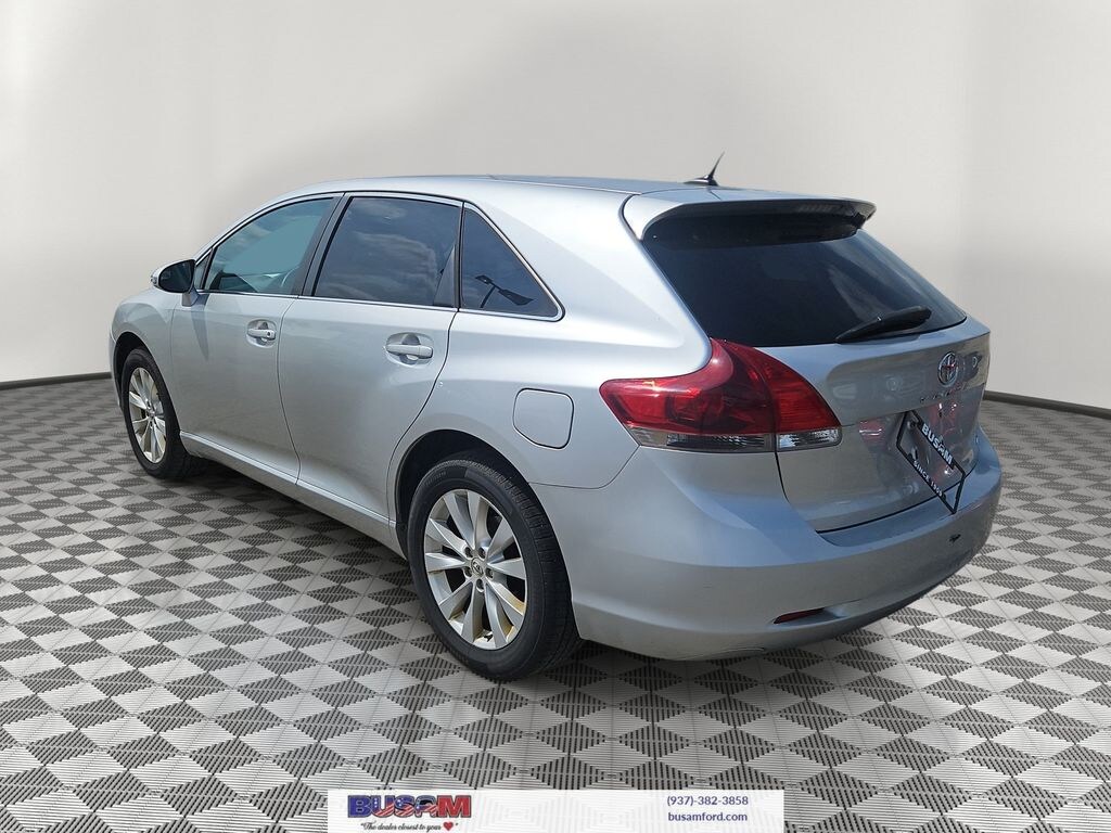 Used 2013 Toyota Venza LE Crossover