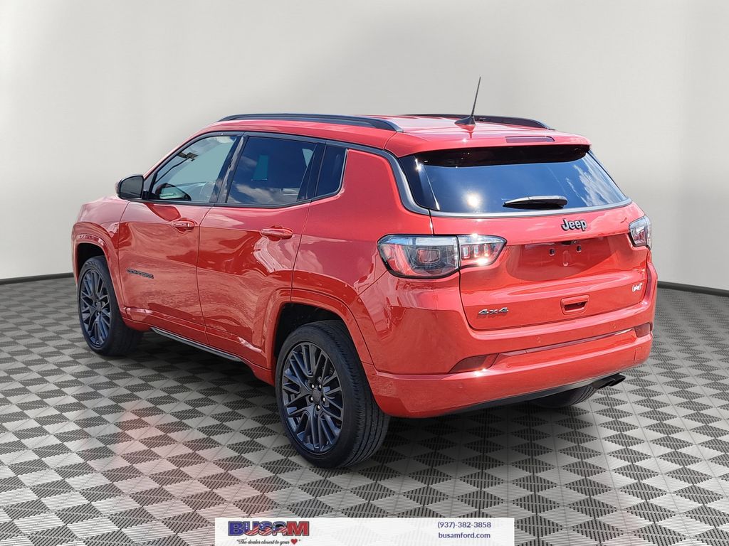 2022 Jeep Compass Limited photo 2