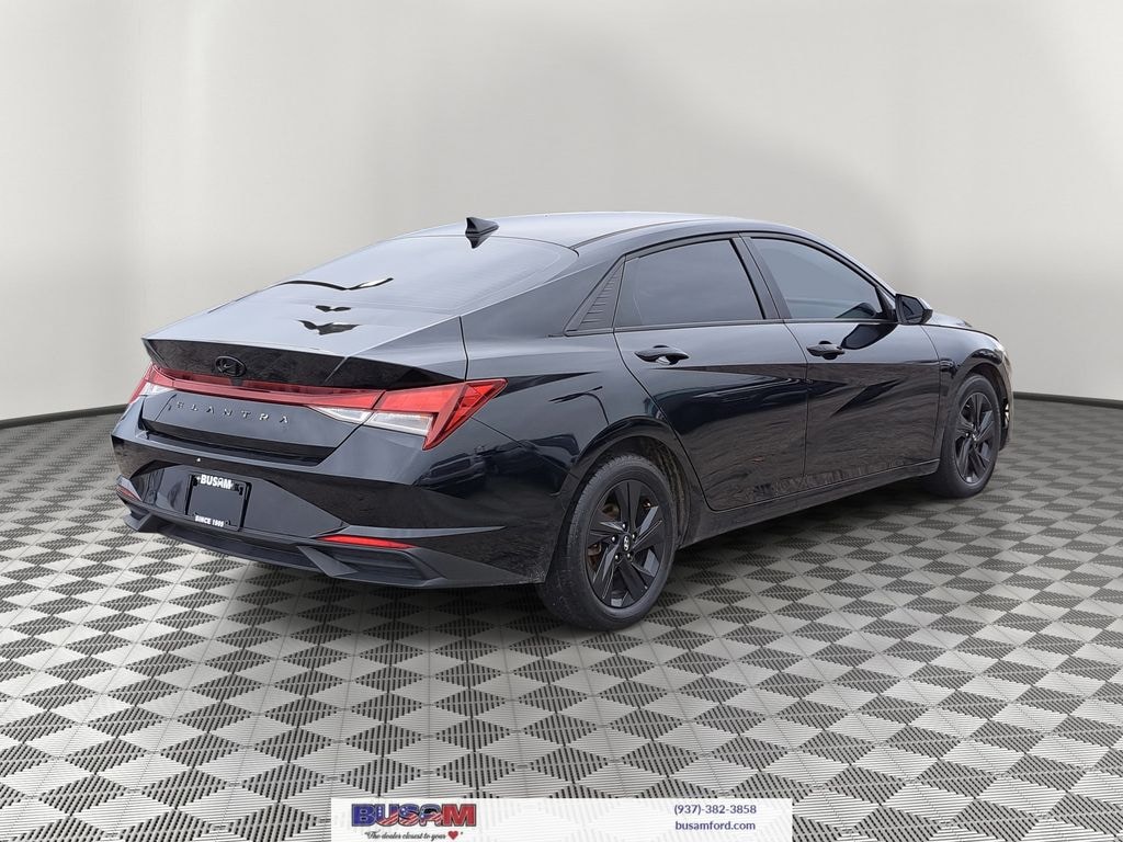 Used 2023 Hyundai Elantra SEL Sedan