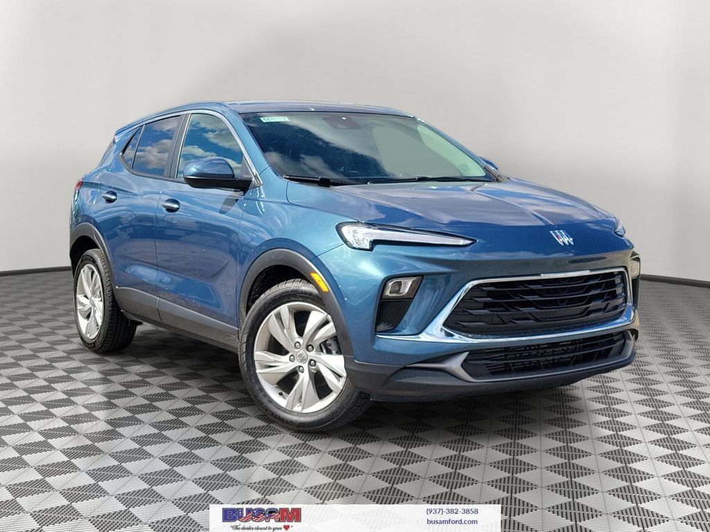 2024 Buick Encore GX Preferred's photo