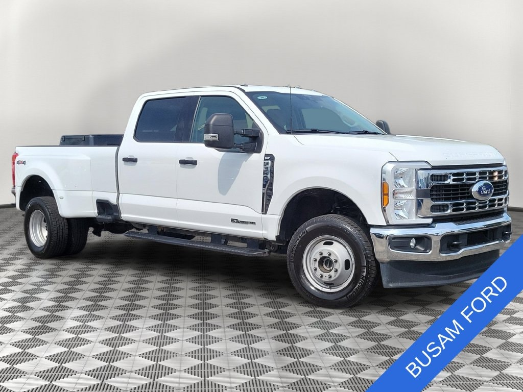2025 Ford F-350 Super Duty XLT