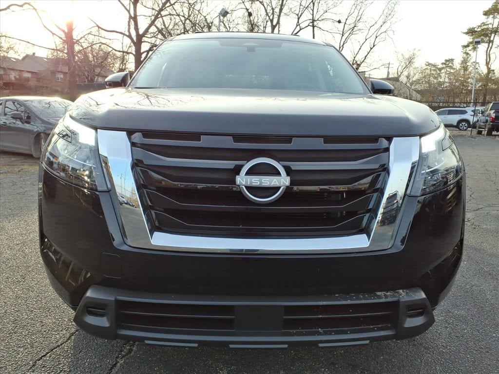 New 2025 Nissan Pathfinder SV SUV