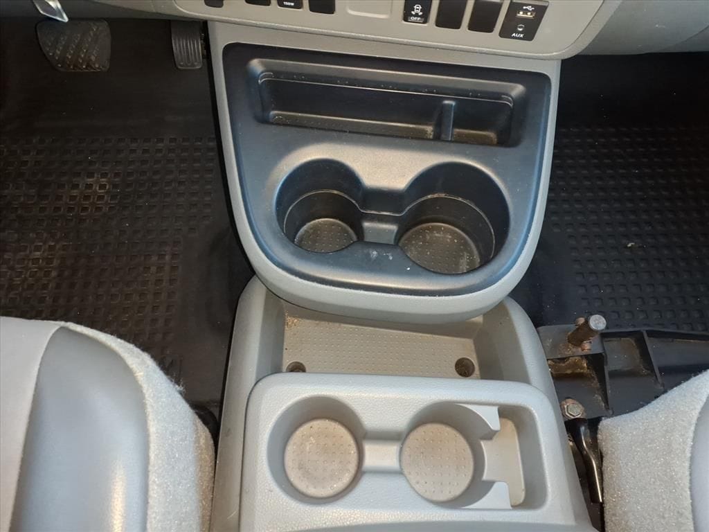 2019 Nissan NV Cargo S - Photo 23