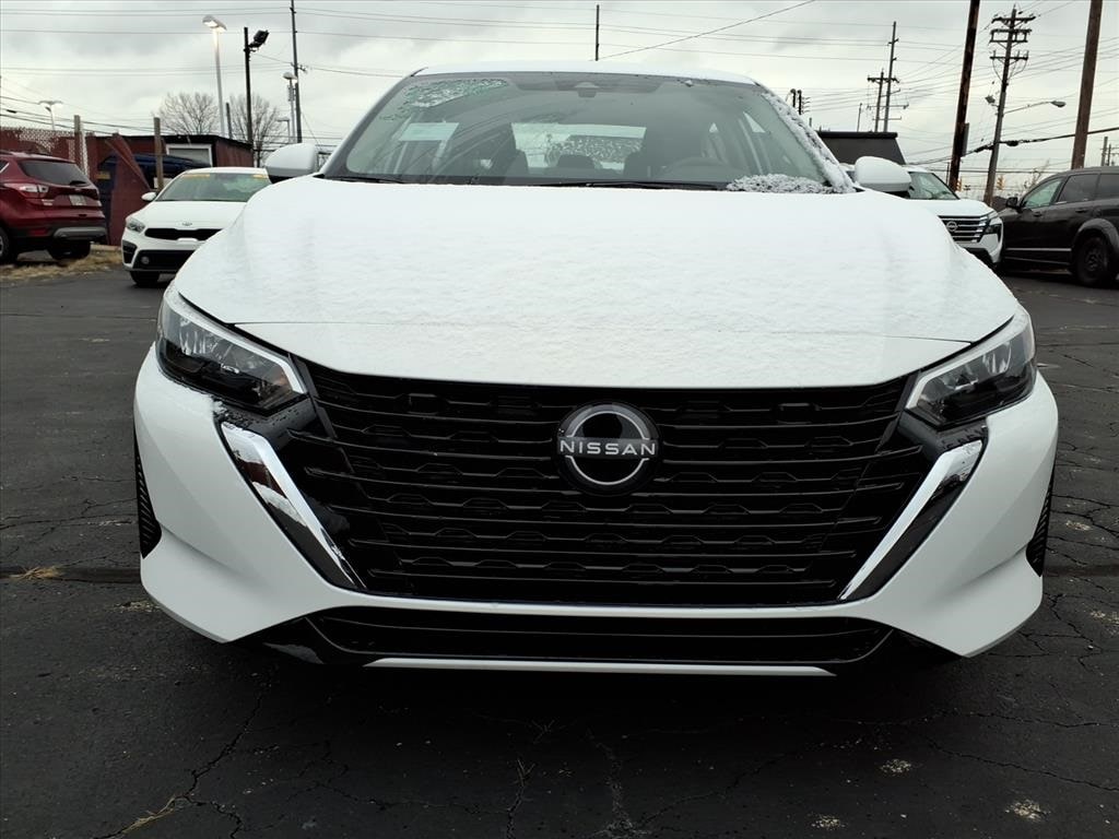 New 2025 Nissan Sentra SV Sedan