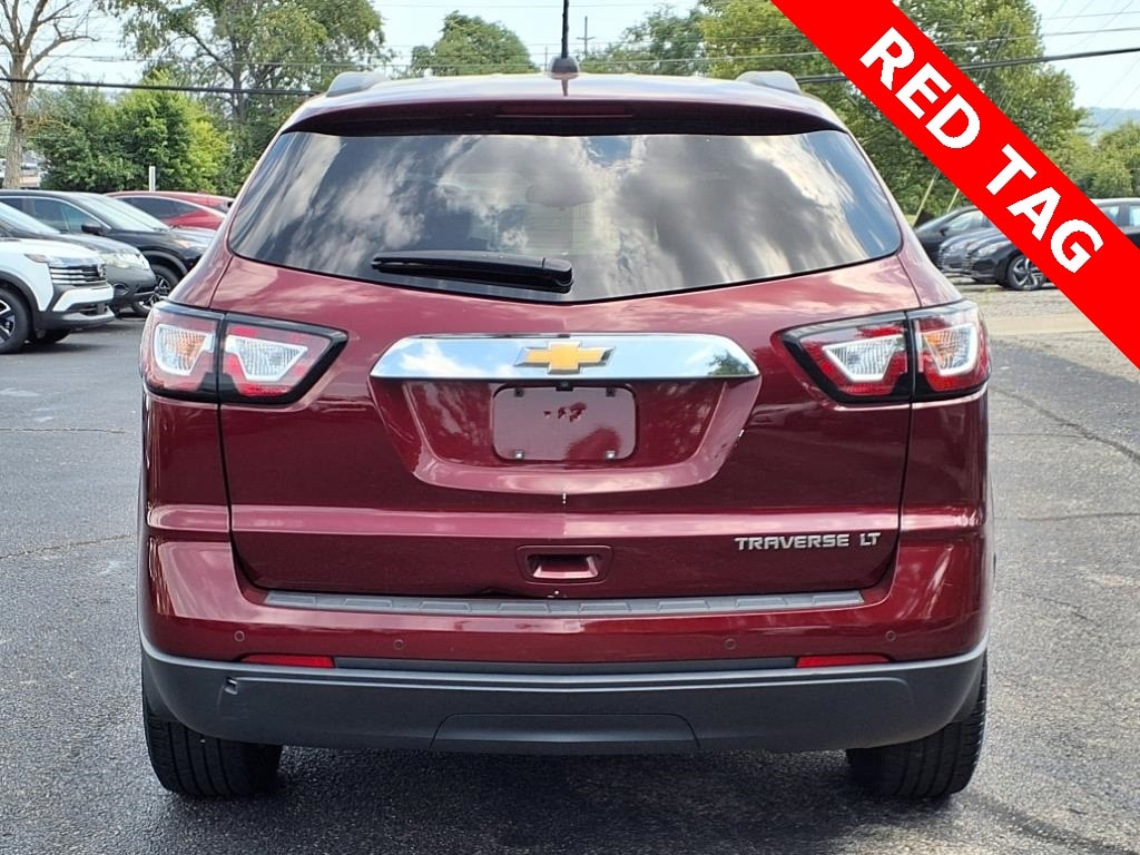 Used 2016 Chevrolet Traverse LT w/1LT SUV