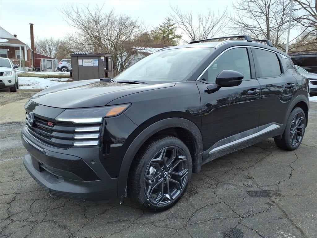 New 2026 Nissan Kicks SR SUV