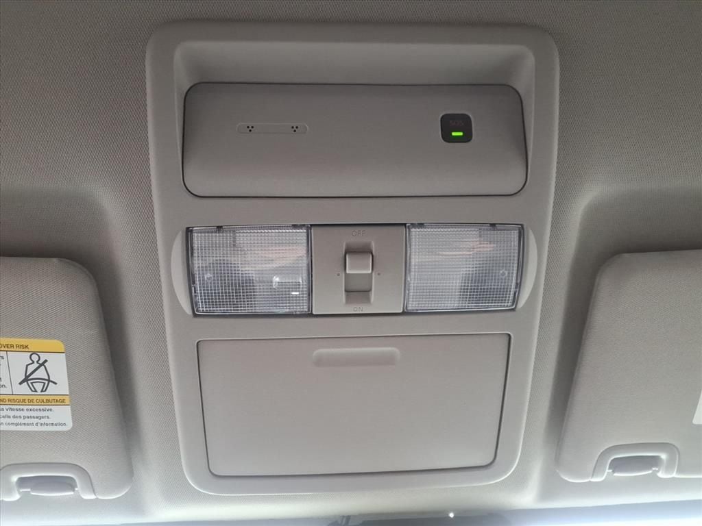 2025 Nissan Frontier SV - Photo 22