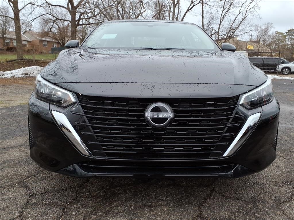 New 2025 Nissan Sentra SV Sedan
