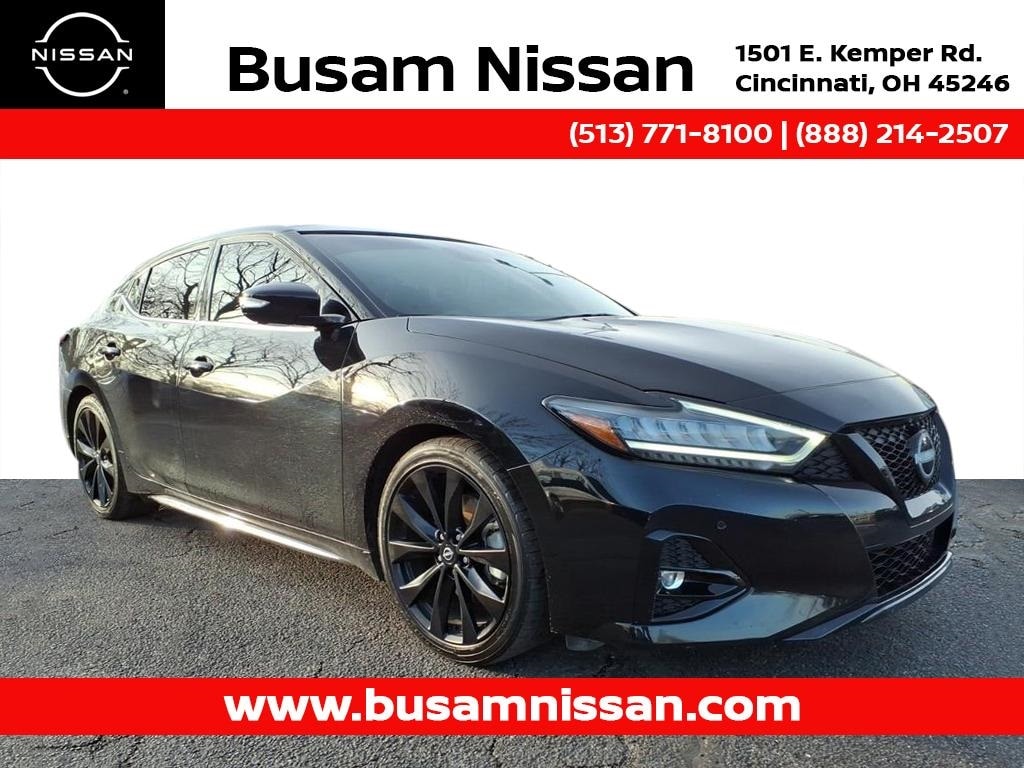 2023 Nissan Maxima SR's photo