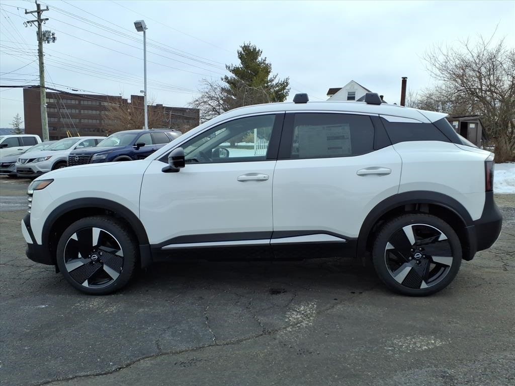 New 2026 Nissan Kicks SR SUV