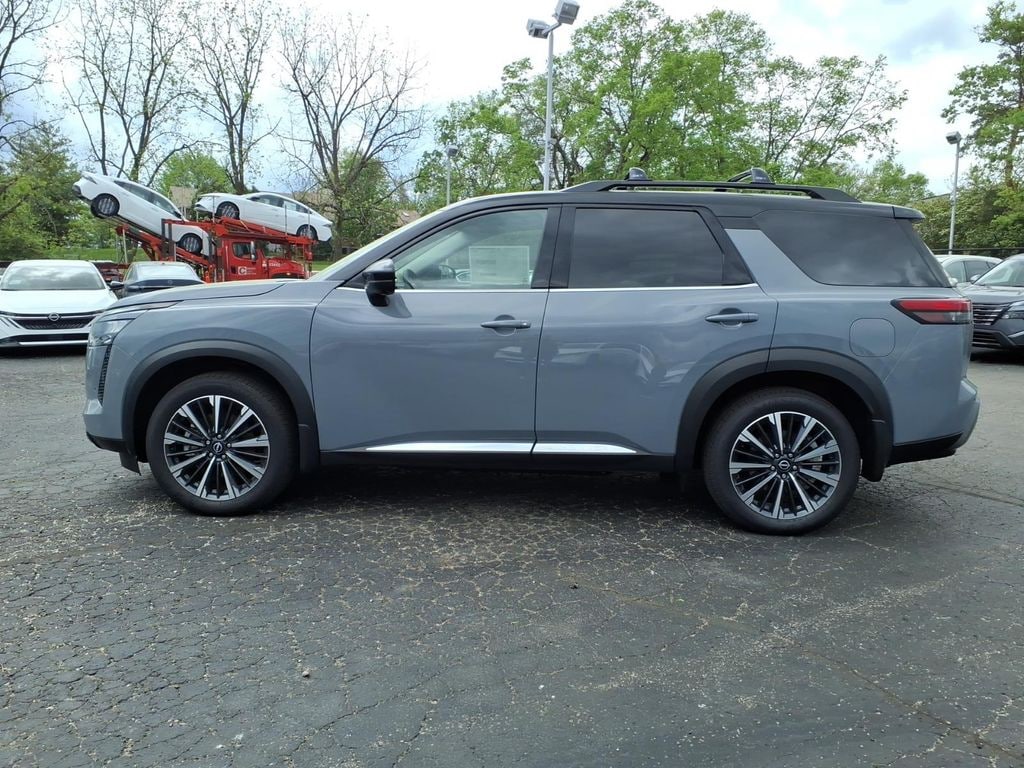 New 2026 Nissan Pathfinder Platinum SUV