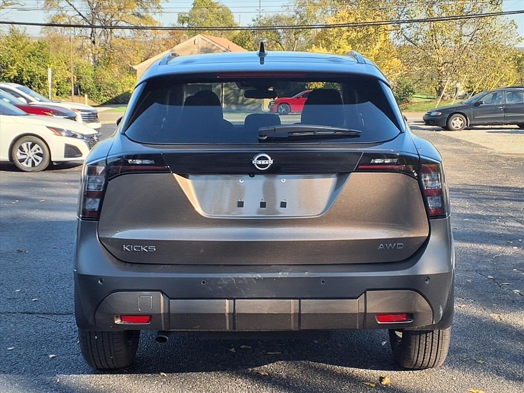 New 2026 Nissan Kicks SV SUV