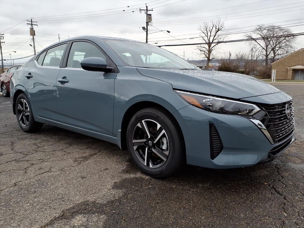 2025 Nissan Sentra SV's photo