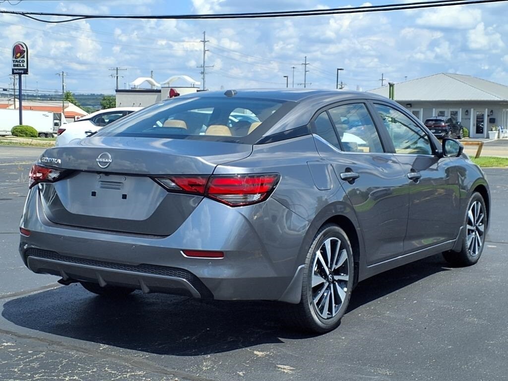 2025 Nissan Sentra SV photo 3