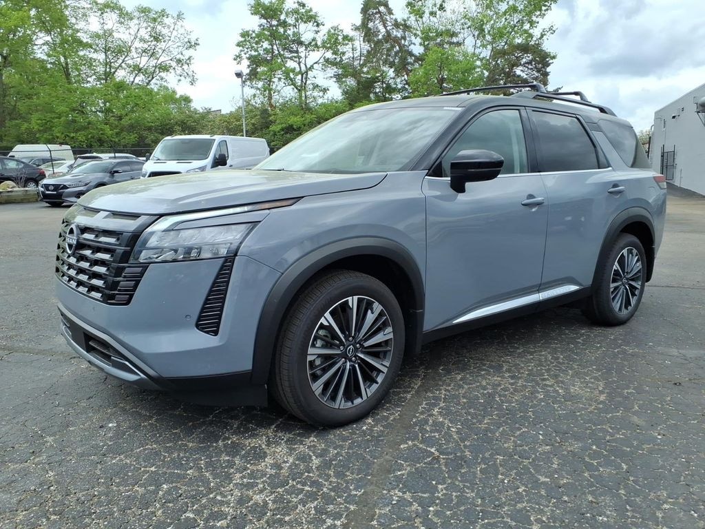 New 2026 Nissan Pathfinder Platinum SUV