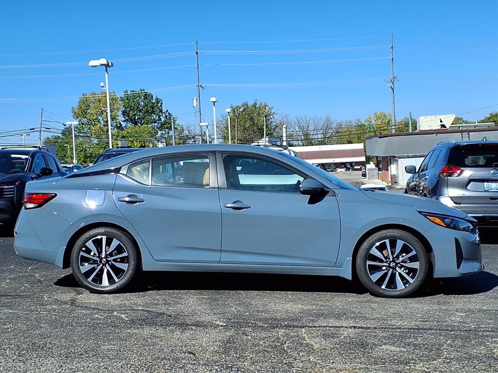 New 2025 Nissan Sentra SV Sedan